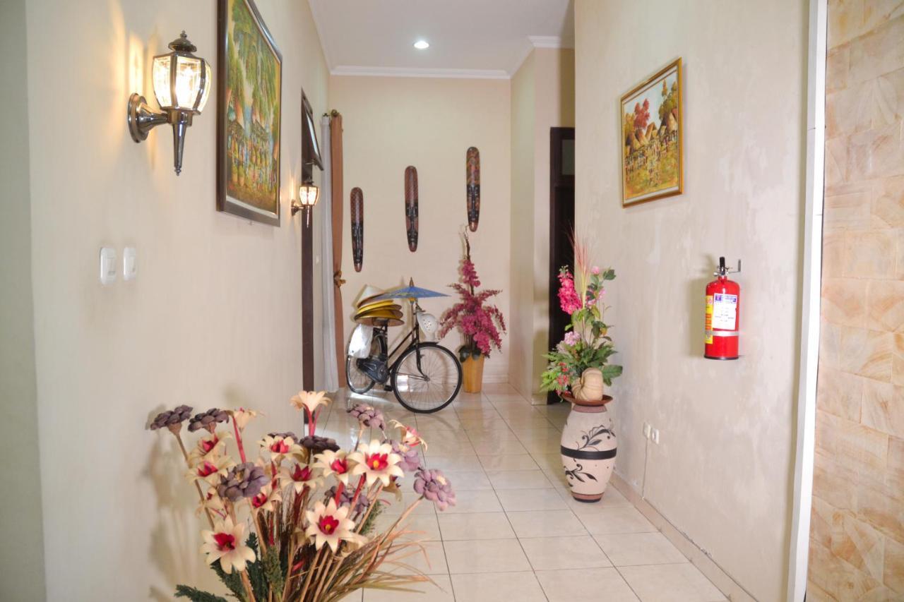 Roemah Canting Homestay Yogyakarta Dış mekan fotoğraf