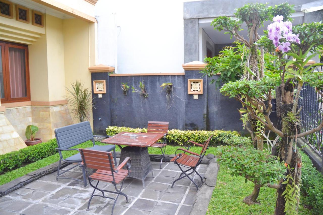 Roemah Canting Homestay Yogyakarta Dış mekan fotoğraf