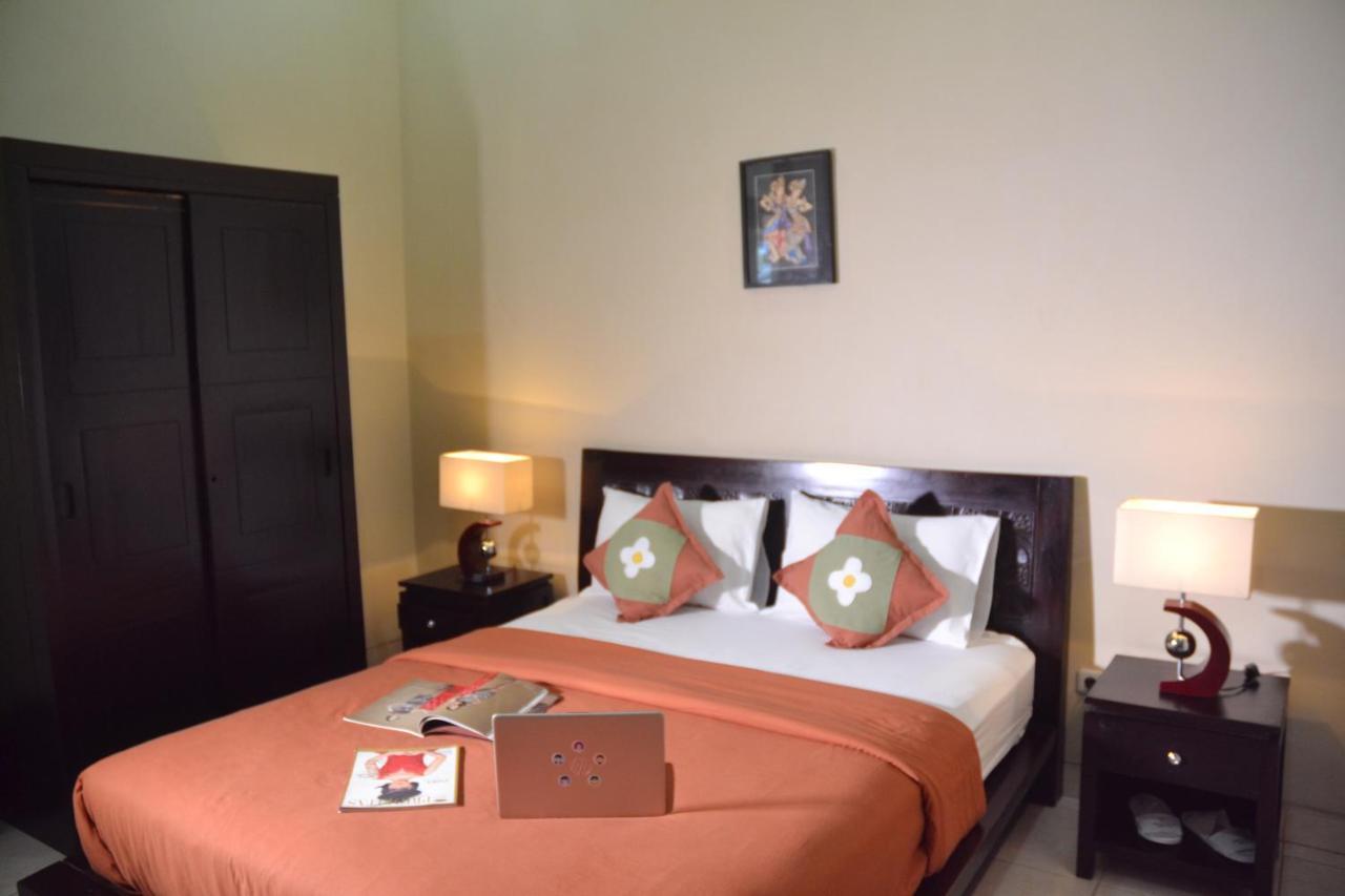 Roemah Canting Homestay Yogyakarta Dış mekan fotoğraf