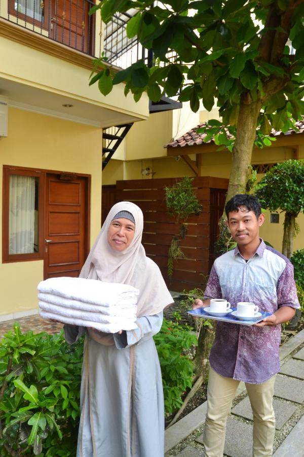 Roemah Canting Homestay Yogyakarta Dış mekan fotoğraf