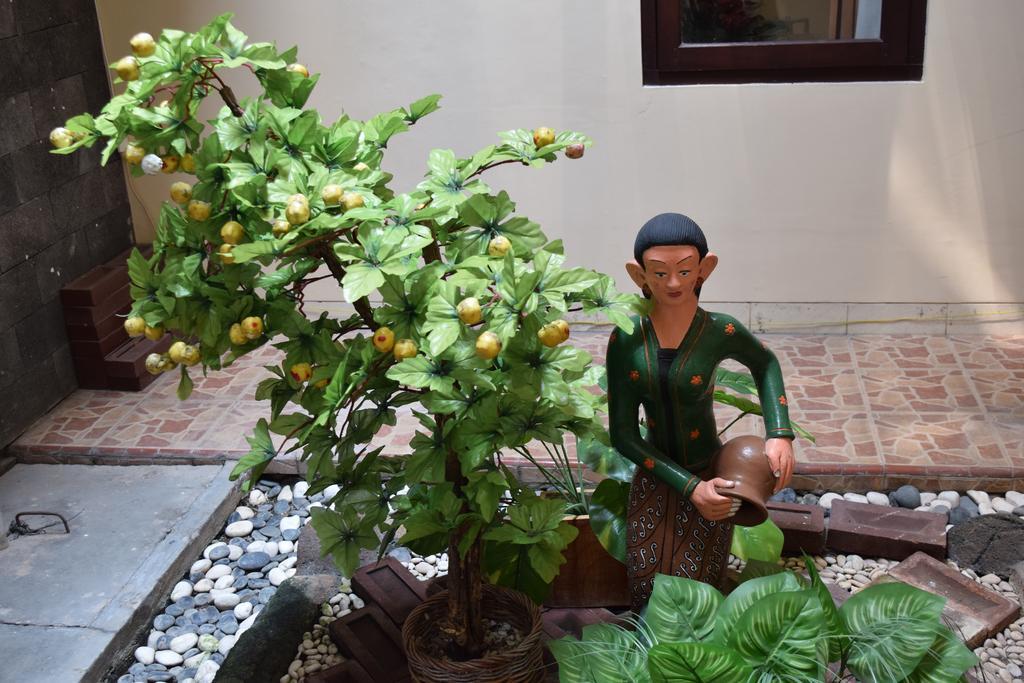 Roemah Canting Homestay Yogyakarta Dış mekan fotoğraf